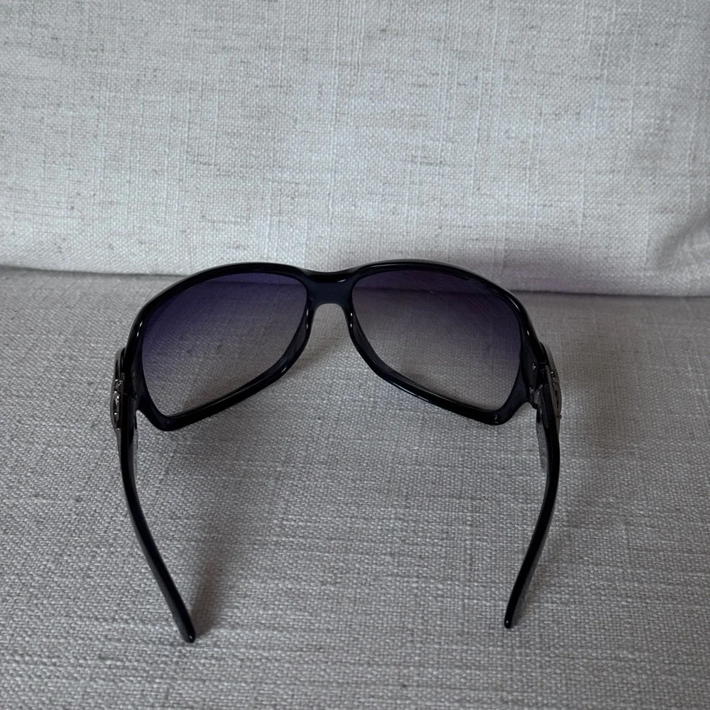 Gucci‎ Sunglasses Oversized Logo Square Shield Navy Buckle Logo Monogram GG 9591